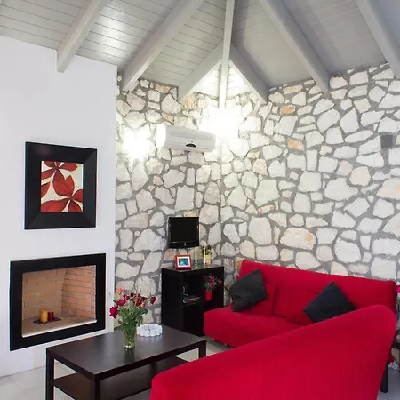 Lovely In Complex Of 2 Separate Villas, Close To Laganas Sandy