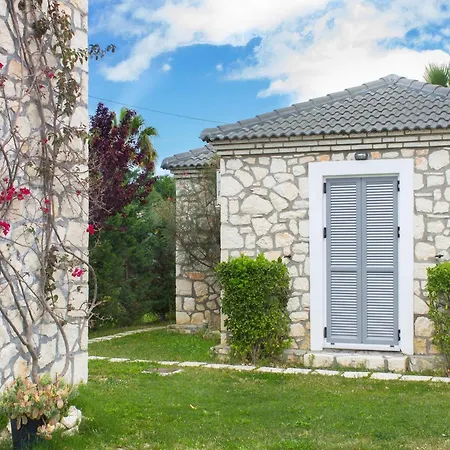 Lovely In Complex Of 2 Separate Villas, Close To Laganas Sandy Vila *