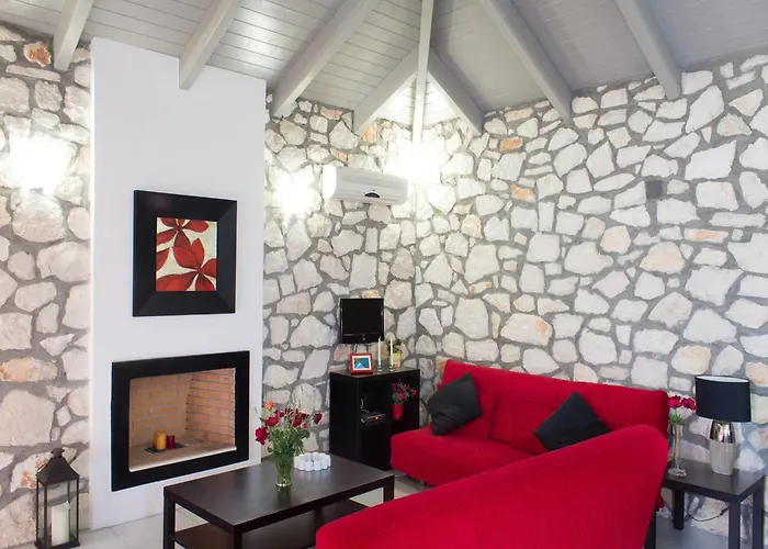 Lovely In Complex Of 2 Separate Villas, Close To Laganas Sandy