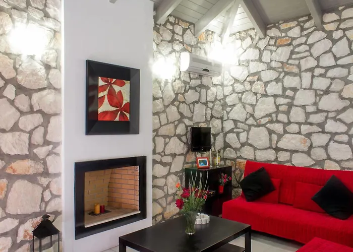 Lovely In Complex Of 2 Separate Villas, Close To Laganas Sandy