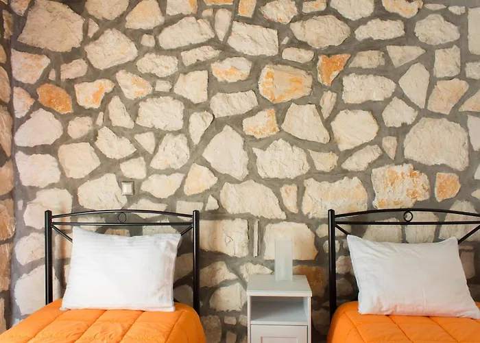Βίλα Lovely In Complex Of 2 Separate Villas, Close To Laganas Sandy *