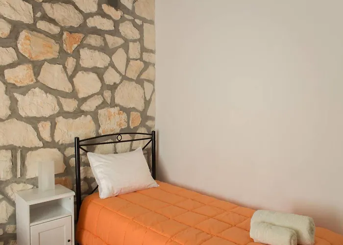 Lovely In Complex Of 2 Separate Villas, Close To Laganas Sandy * Καλπάκι